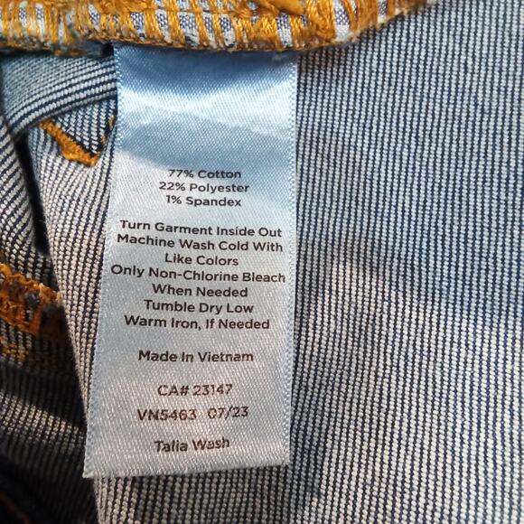 Talbots Women’s Jegging Jeans Size 14P Petite Talia Wash Mid-Rise Stretch Denim - Picture 5 of 9